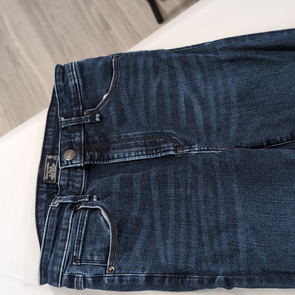 Abercrombie and Fitch Simone High Rise Super Skinny Jeans 26, 2L